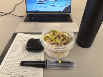 Photos of the Week: Wife’s Freshly Baked Cinnamon Buns at Islington, London on Feb 07, 2026