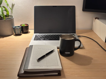 Photos of the Week: Wife’s Freshly Baked Cinnamon Buns at Islington, London on Feb 07, 2026